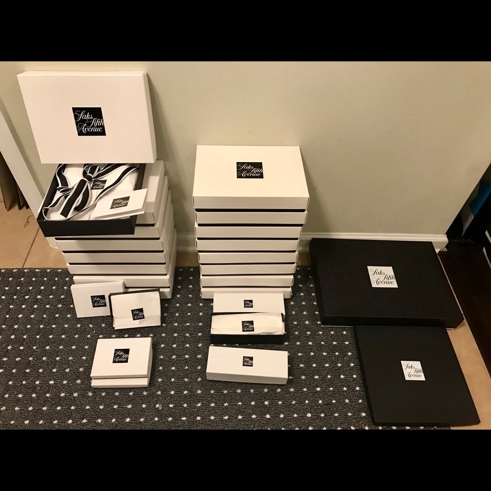 Saks 5th Avenue ~ 23 piece gift box bundle
